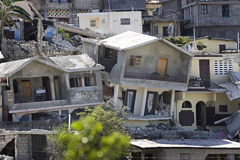 Schade in Haïti door de aardbeving van 12 januari 2010 